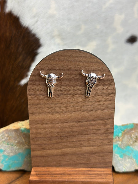 STEER HEAD FAUX STUD EARRINGS