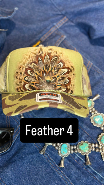 GREEN CAMO CAMOUFLAGE FEATHER TRUCKER HAT