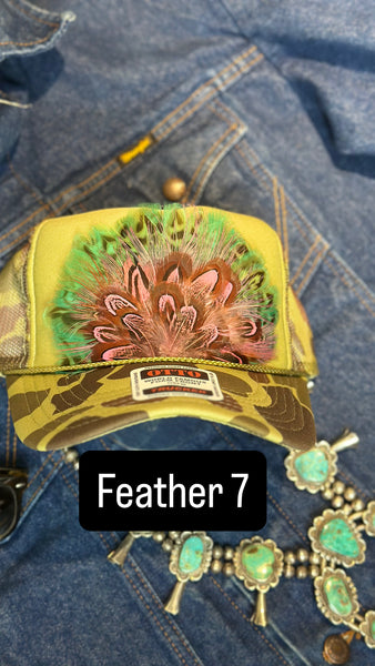 GREEN CAMO CAMOUFLAGE FEATHER TRUCKER HAT