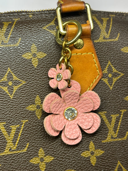 Handmade Leather Purse Charm | Flower Bag Charm with Solid Brass | Floral Handbag Accessory | Cute Luxury Keychain