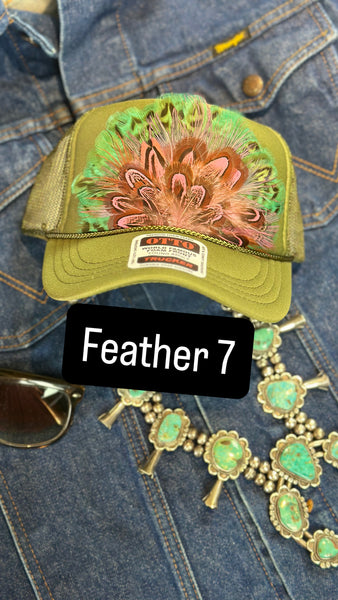 GREEN FEATHER TRUCKER HAT