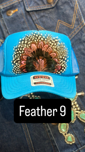 FEATHER TRUCKER HAT BRIGHT BLUE