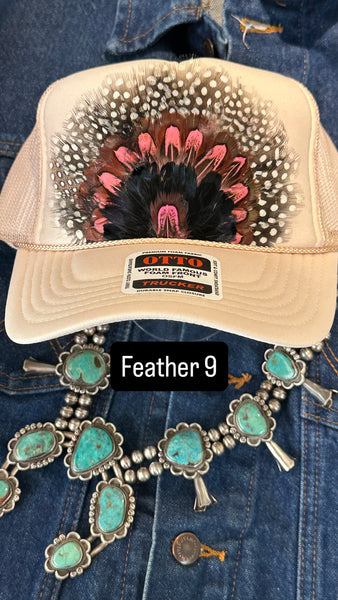 CREAM FEATHER TRUCKER HAT