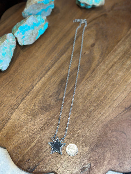 BLACK FAUX STAR NECKLACE