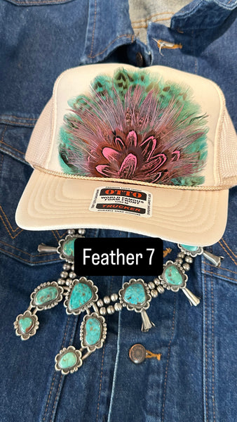CREAM FEATHER TRUCKER HAT