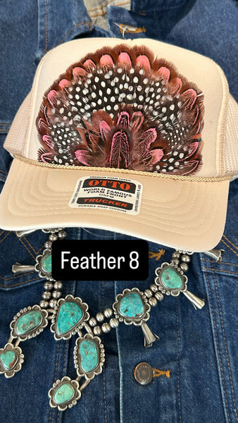 CREAM FEATHER TRUCKER HAT