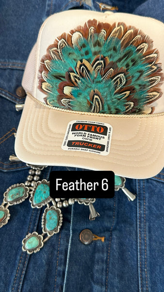 CREAM FEATHER TRUCKER HAT