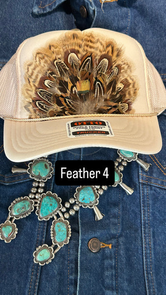 CREAM FEATHER TRUCKER HAT